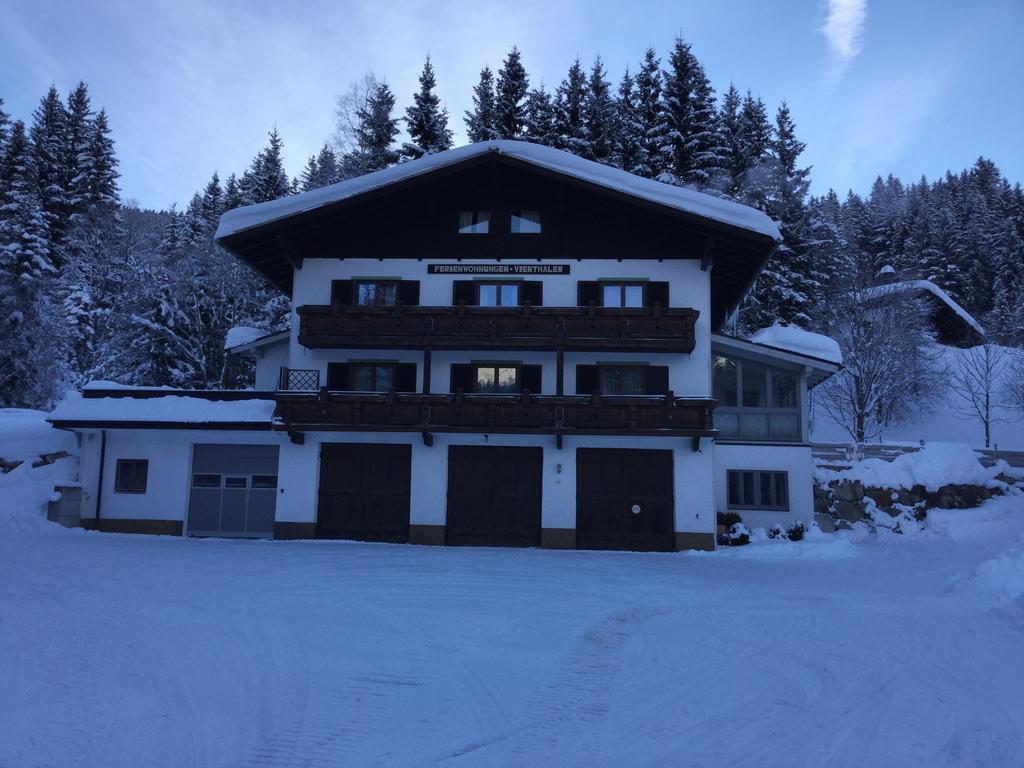 Ferienwohnungen Vierthaler フィルツモース 部屋 写真
